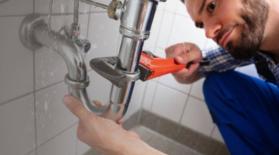 Toilet maintenance in Emblem, WY